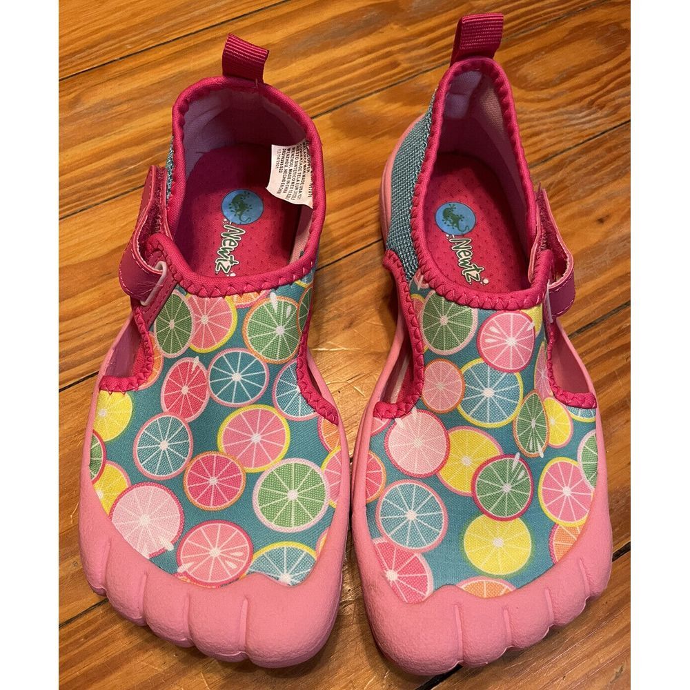 Newtz Water Shoes Hot‎ Pink Size Girls 13/1